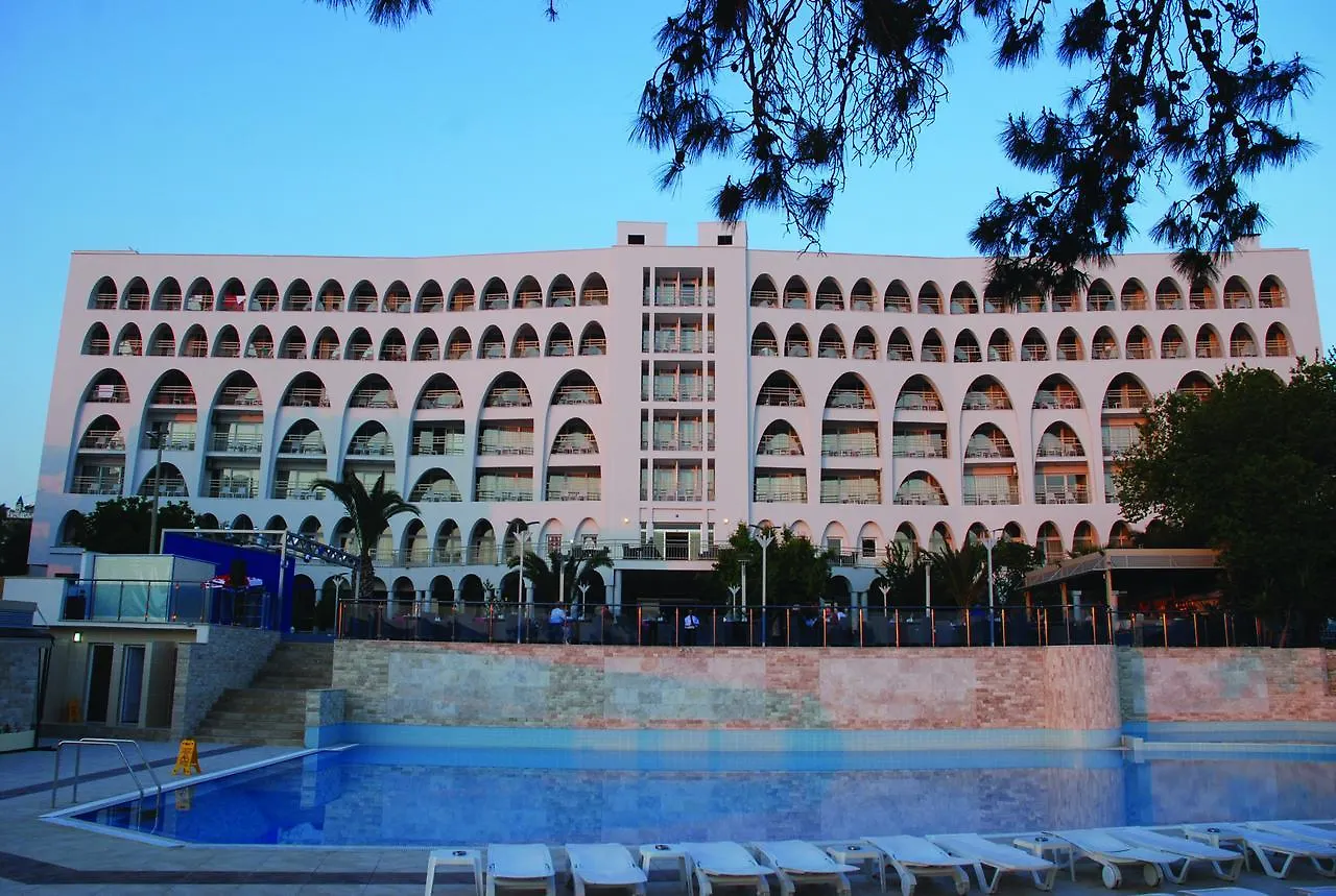 Goldenday Wings Hotel Кушадасы